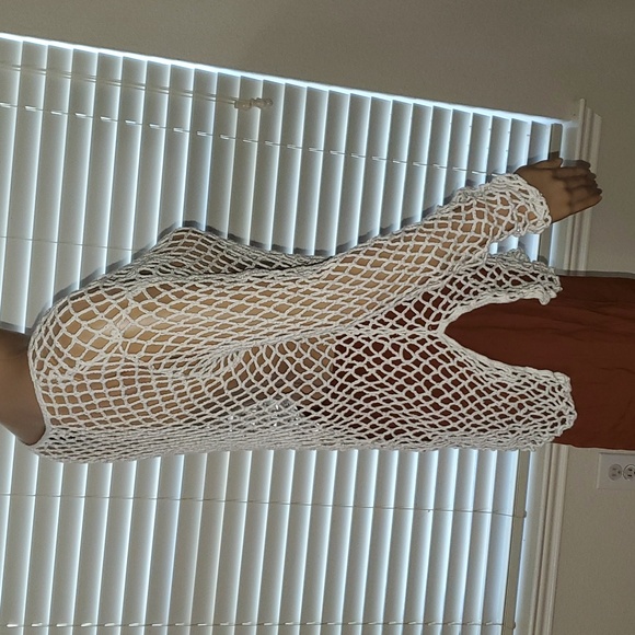 Venus M/L mesh fishnet long sleeve scoopneck sexy top and swim coverup side slit - Picture 1 of 5